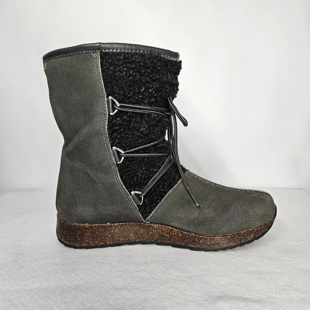 Sporto Size 8 Booties Grey Suede Leather Faux Sherpa Lined Cork Rubber Snow